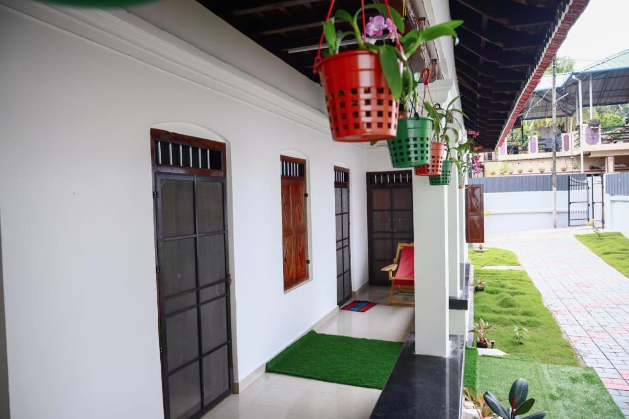 Bobbys Corner Apartment Alappuzha Ngoại thất bức ảnh