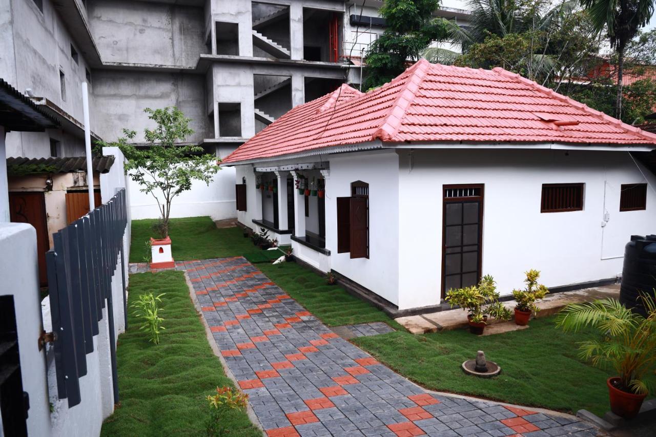 Bobbys Corner Apartment Alappuzha Ngoại thất bức ảnh